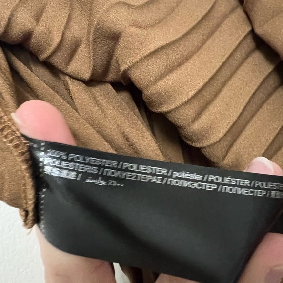 Mango NEW pleated satin minimalist midi skirt with elastic waistband - Picture 6 of 7